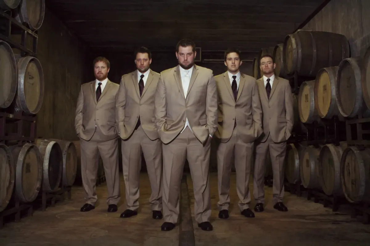 Wedding at Valiant Vineyards